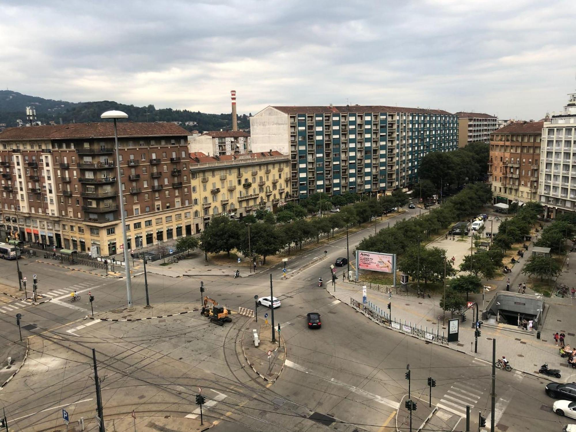 Metro Molinette Panoramico Con 6 Posti Letto Appartement Turijn Buitenkant foto